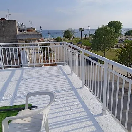 Attic Family Apartment Paralia Dionysiou